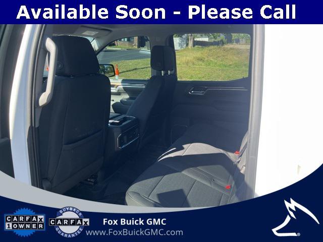 Photo of 2022 Summit White GMC Sierra 1500