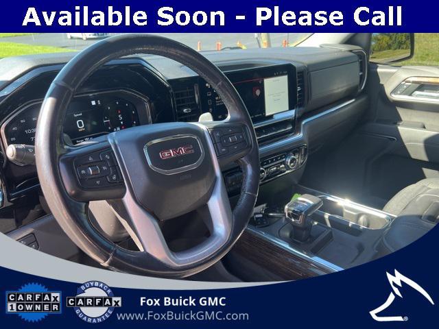 Photo of 2022 Summit White GMC Sierra 1500