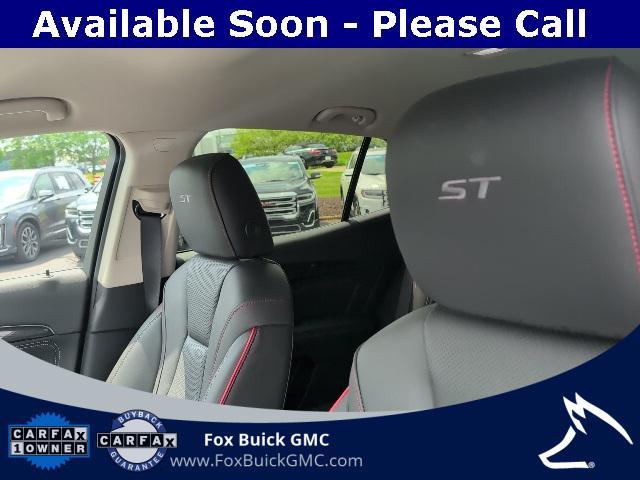Photo of 2022 Ebony Twilight Metallic Buick Envision