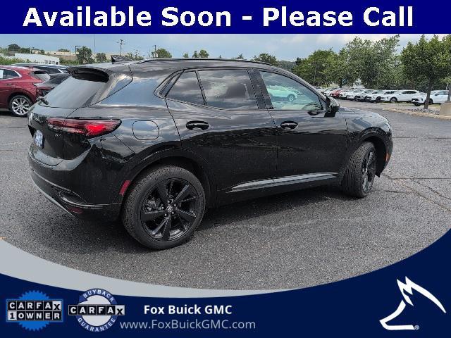 Photo of 2022 Ebony Twilight Metallic Buick Envision
