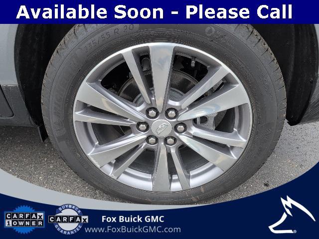 Photo of 2025 Argent Silver Metallic Cadillac XT5