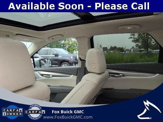 Photo of 2025 Argent Silver Metallic Cadillac XT5