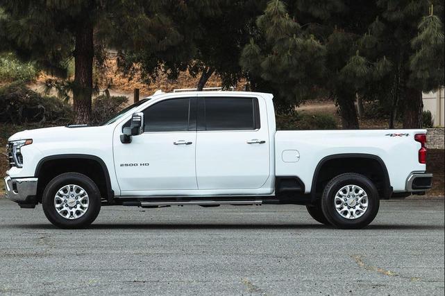 Photo of 2024 Summit White Chevrolet Silverado 2500