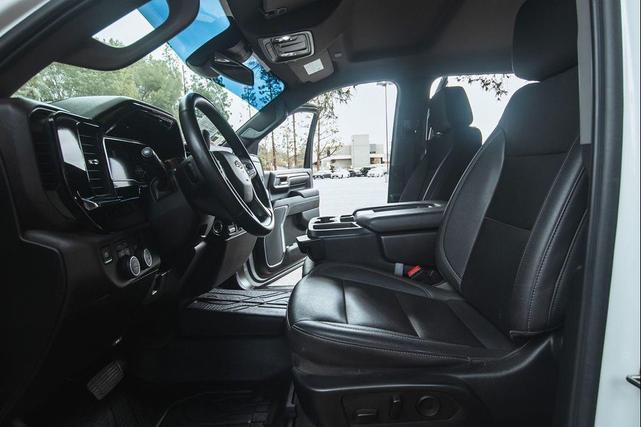 Photo of 2024 Summit White Chevrolet Silverado 2500