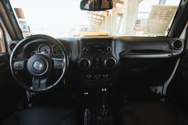 Photo of 2018 Bright White Clearcoat Jeep Wrangler JK Unlimited