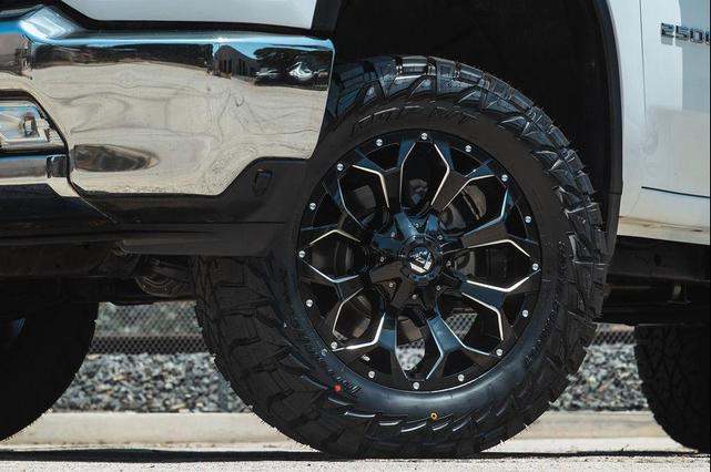 Photo of 2023 Summit White Chevrolet Silverado 2500