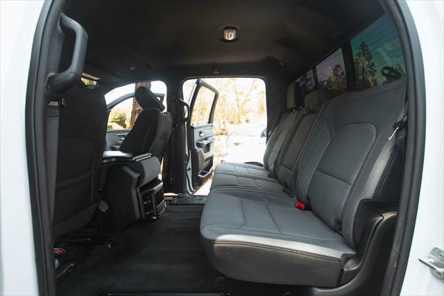 Photo of 2021 Bright White Clearcoat RAM 1500