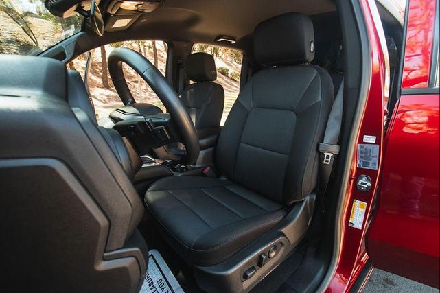 Photo of 2023 Radiant Red Tintcoat Chevrolet Colorado