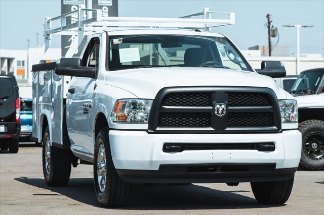 Photo of 2018 Bright White Clearcoat RAM 2500