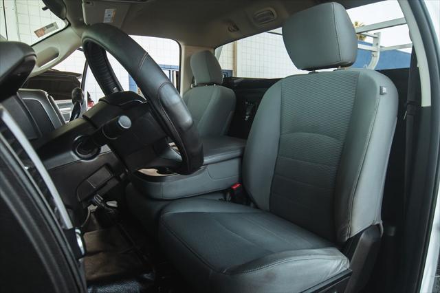 Photo of 2018 Bright White Clearcoat RAM 2500