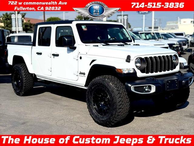 2024 Jeep Gladiator