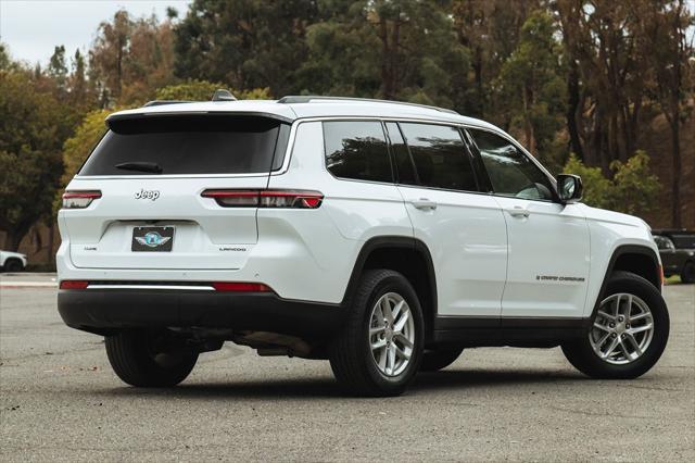 Photo of 2023 Bright White Clearcoat Jeep Grand Cherokee L