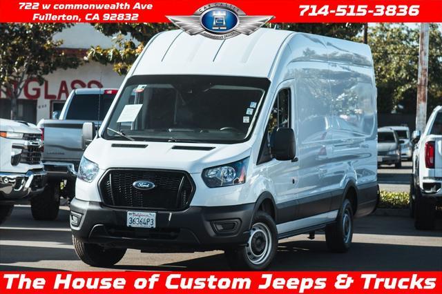 2022 Ford Transit-250