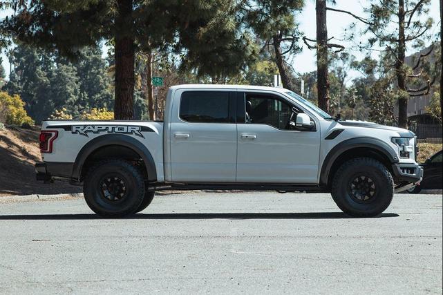 Photo of 2020 Oxford White Ford F-150