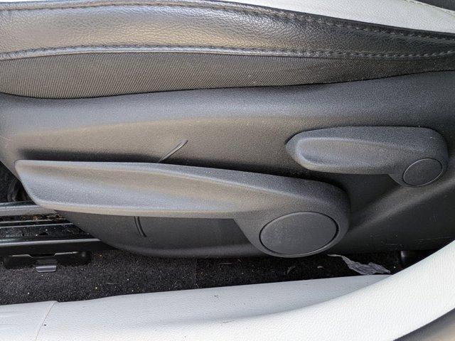 Photo of 2018 Laser Blue Jeep Compass