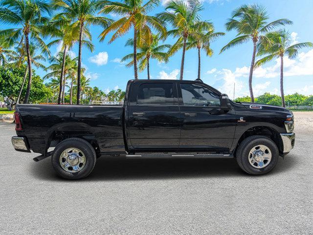 Photo of 2025 Diamond Black RAM 2500