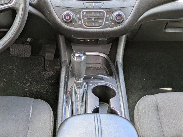 Photo of 2020 Summit White Chevrolet Malibu