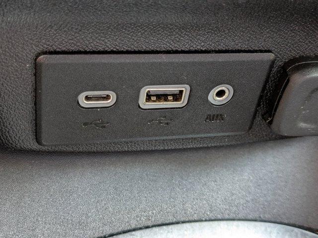 Photo of 2020 Summit White Chevrolet Malibu