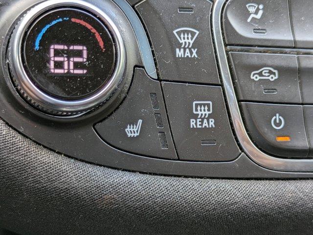 Photo of 2020 Summit White Chevrolet Malibu