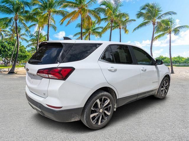 Photo of 2022 Summit White Chevrolet Equinox