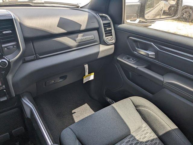 Photo of 2025 Billet Silver Metallic Clearcoat RAM 1500