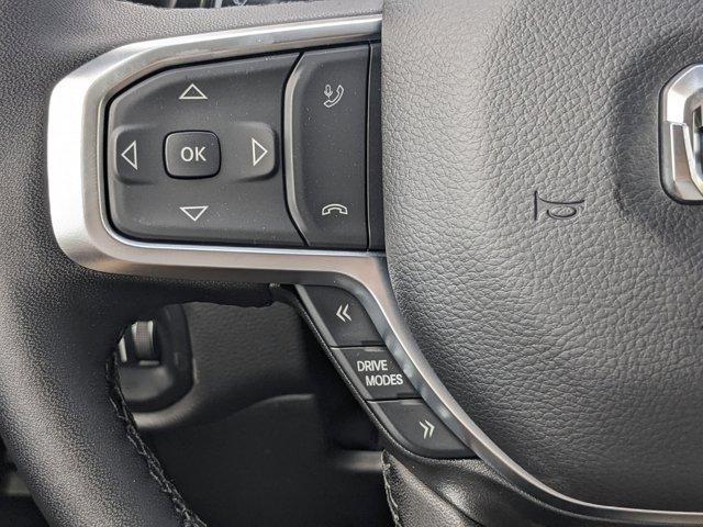 Photo of 2025 Billet Silver Metallic Clearcoat RAM 1500