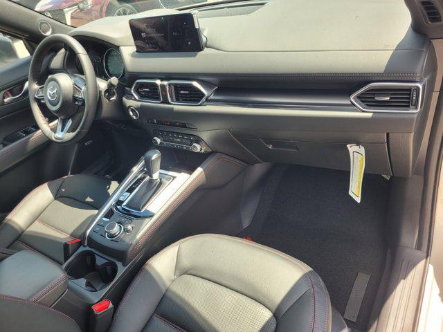 Photo of 2025 Platinum Quartz Metallic Mazda CX-5