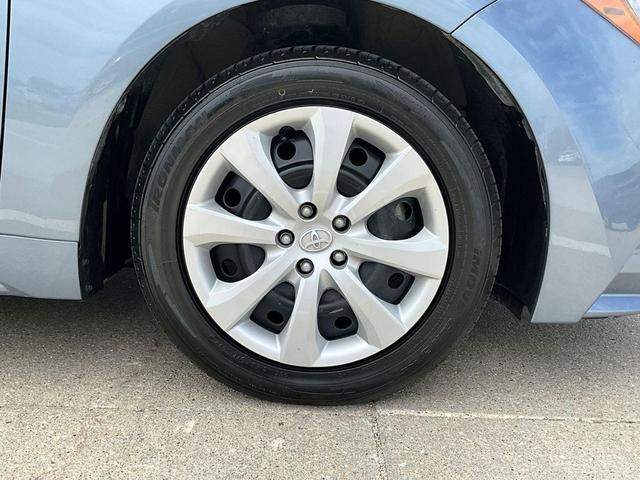 Photo of 2024 Gray Toyota Corolla