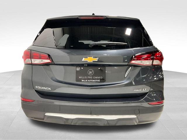 Photo of 2023 Iron Gray Metallic Chevrolet Equinox
