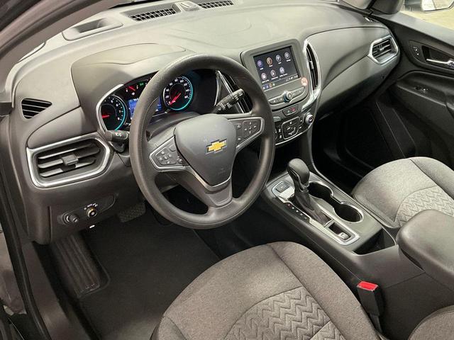 Photo of 2023 Iron Gray Metallic Chevrolet Equinox