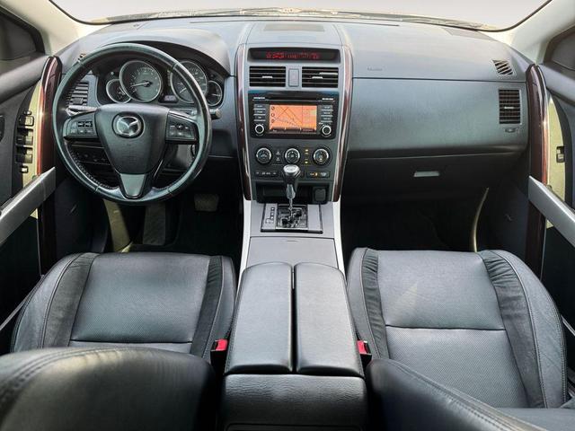Photo of 2015 Meteor Gray Mica Mazda CX-9
