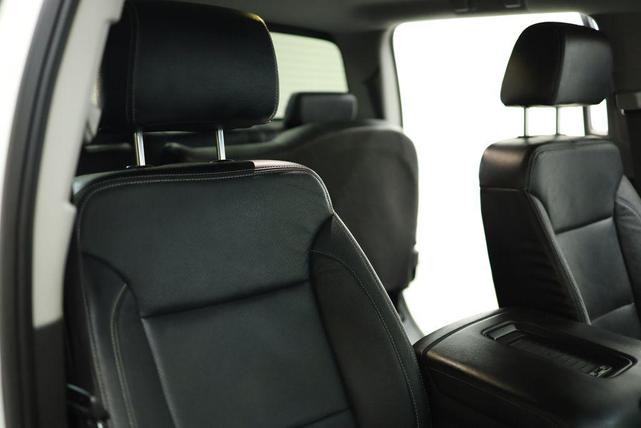 Photo of 2016 White GMC Sierra 1500