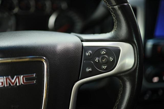Photo of 2016 White GMC Sierra 1500