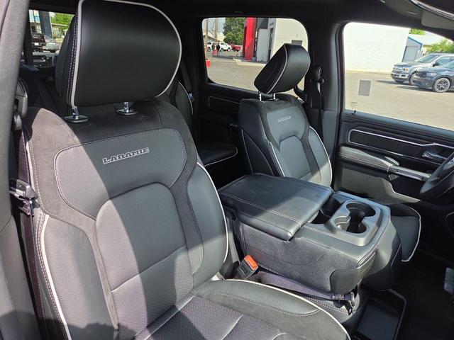 Photo of 2025 Diamond Black Crystal Pearlcoat RAM 1500