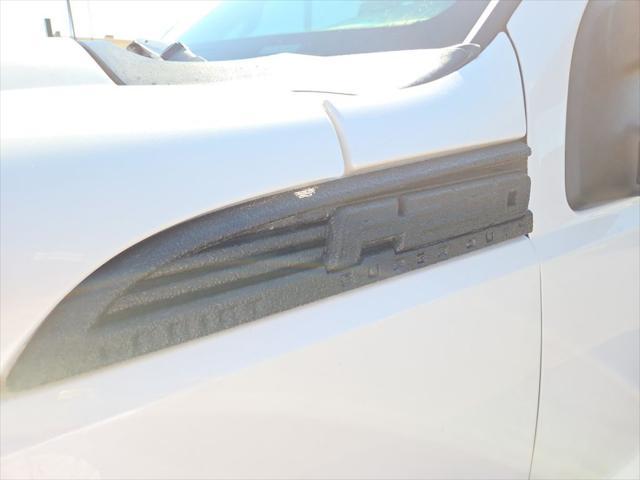 Photo of 2016 White Ford F-250