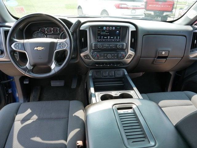 Photo of 2016 Deep Ocean Blue Metallic Chevrolet Silverado 1500