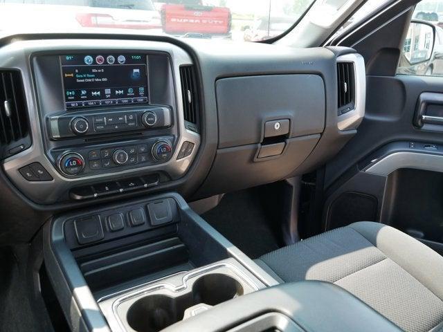 Photo of 2016 Deep Ocean Blue Metallic Chevrolet Silverado 1500
