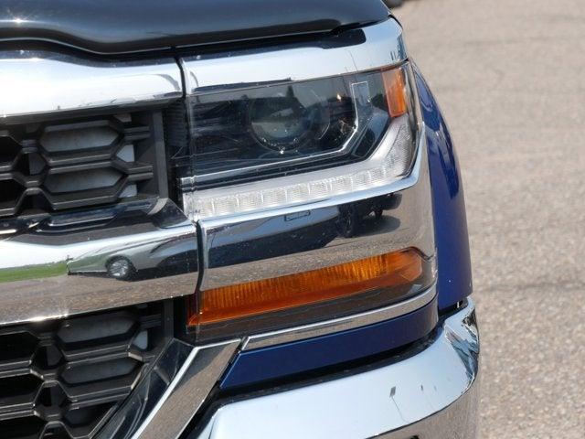Photo of 2016 Deep Ocean Blue Metallic Chevrolet Silverado 1500