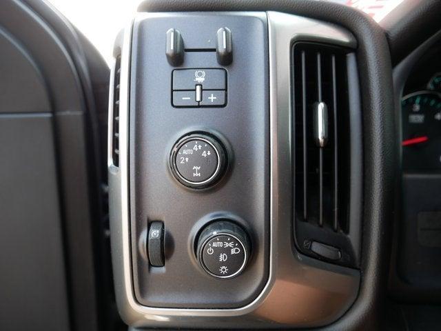 Photo of 2016 Deep Ocean Blue Metallic Chevrolet Silverado 1500
