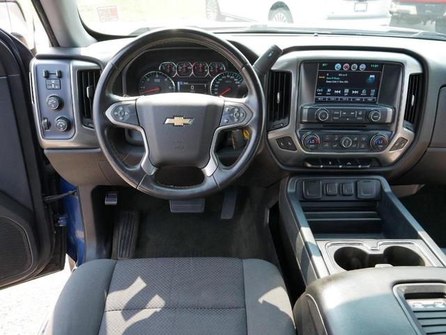 Photo of 2016 Deep Ocean Blue Metallic Chevrolet Silverado 1500