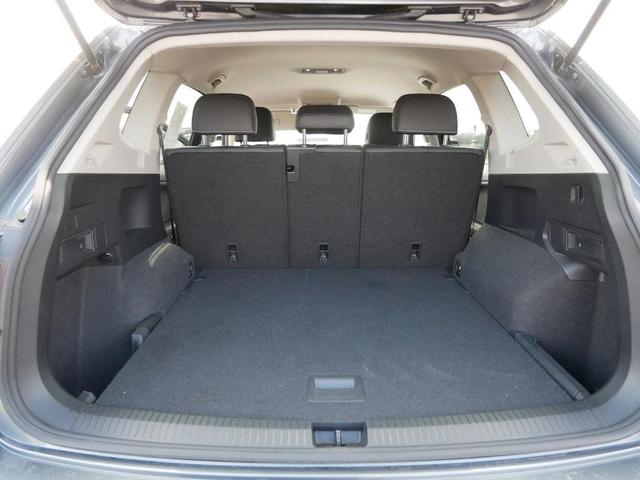 Photo of 2022 Platinum Gray Metallic Volkswagen Tiguan