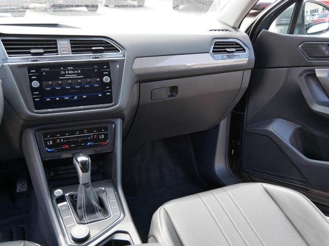 Photo of 2022 Platinum Gray Metallic Volkswagen Tiguan