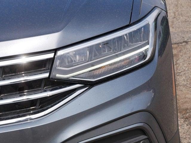Photo of 2022 Platinum Gray Metallic Volkswagen Tiguan