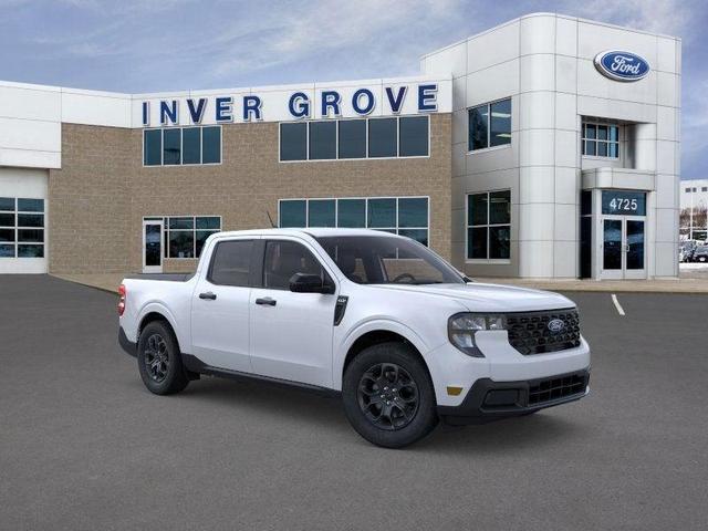 Photo of 2025 White Metallic Ford Maverick