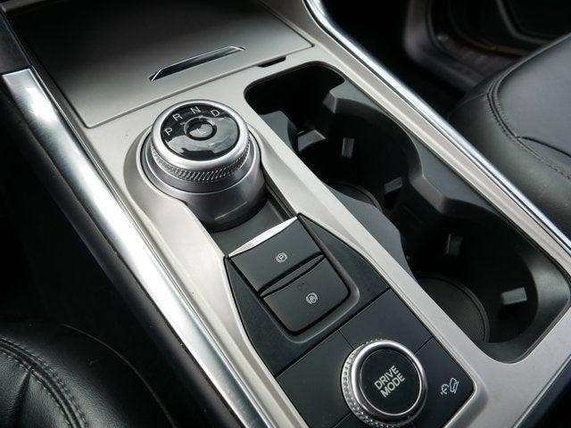 Photo of 2022 Carbonized Gray Metallic Ford Explorer