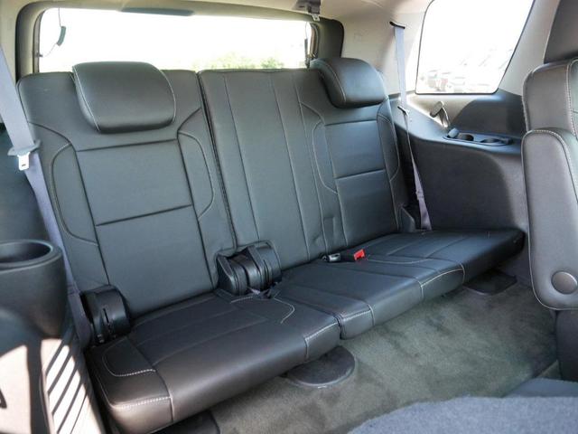 Photo of 2015 Black Chevrolet Tahoe