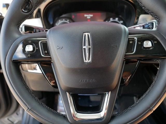 Photo of 2022 Metallic Lincoln Corsair