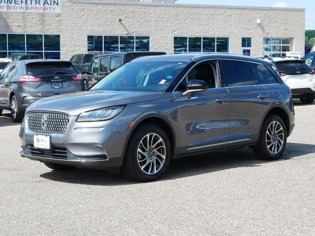 Photo of 2022 Metallic Lincoln Corsair