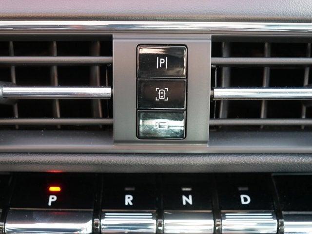 Photo of 2022 Metallic Lincoln Corsair