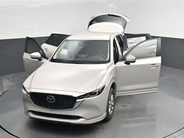 Photo of 2025 Platinum Quartz Metallic Mazda CX-5